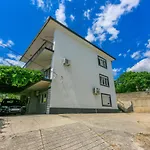 Apartment Tus A2