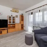 Apartment Tus A2 *