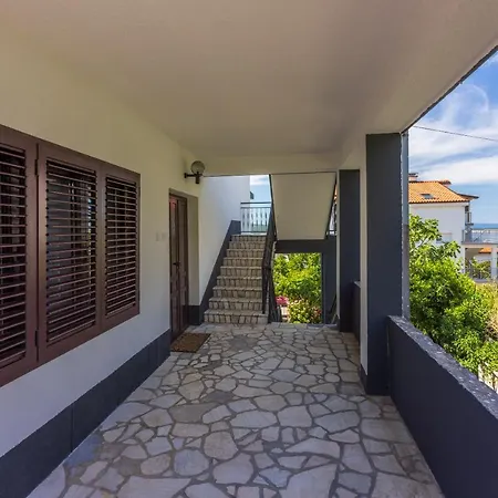 Apartment Tus A2 Crikvenica