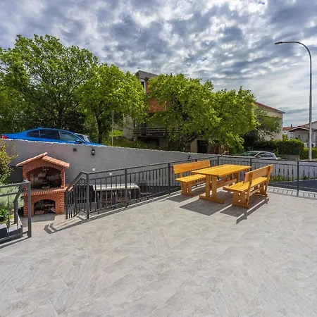 Tus A2 Apartment Crikvenica